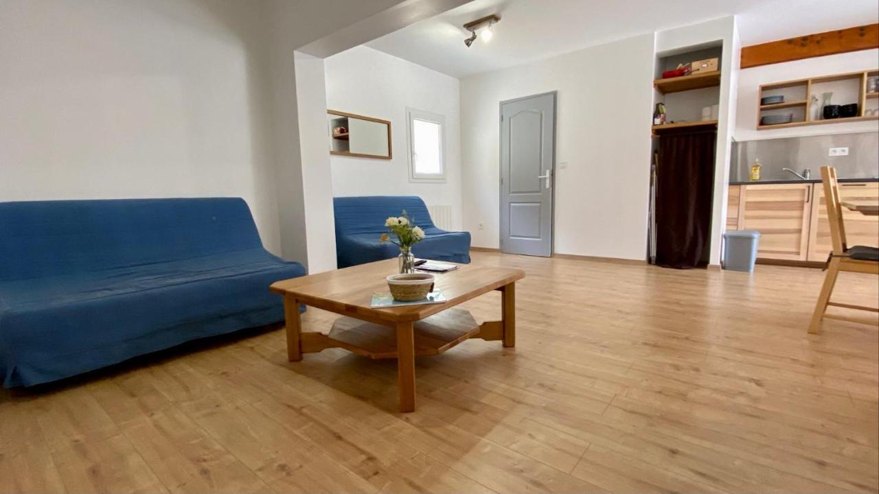 Appartement Ideal Pour Ete Et Hiver, Situe Au Pied Des Pistes De Ski Et Des Sentiers De Randonnee Premanon Exterior photo